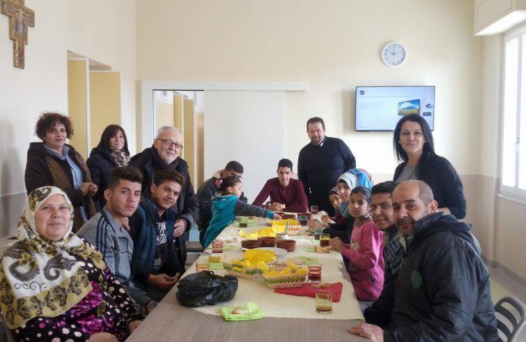 Canali umanitari, arrivate in Puglia le prime due famiglie