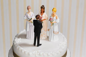 Dopo il matrimono gay c'é già chi lancia il diritto alla poligamia