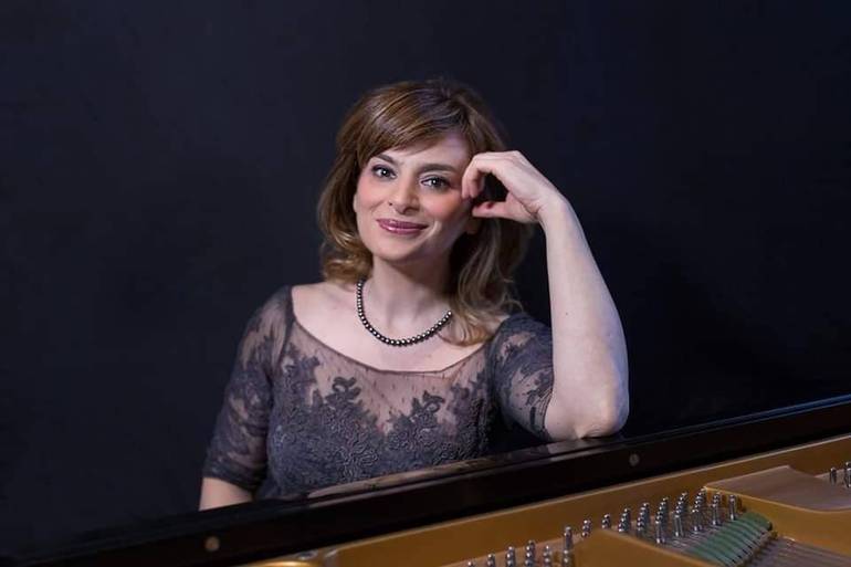 Bronzo per la pianista cosentina Ingrid Carbone