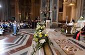Il Papa ai giovani di Genova: "per missionare ci vuole la pazzia della Croce"