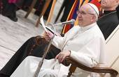 Il Papa: "le condizioni di vita dei detenuti siano degne"