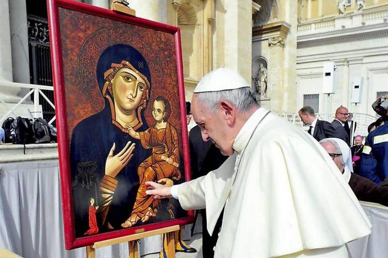 Istituita la memoria di Maria “Madre della Chiesa”. Verrà celebrata ogni anno il lunedì dopo Pentecoste