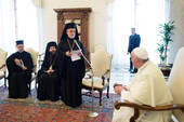 Papa Francesco al Patriarcato ecumenico: "non smetto di pregare per l'unità"