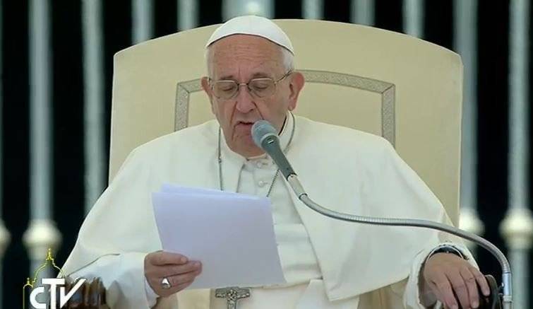 Papa Francesco: la speranza è in Dio, non negli idoli