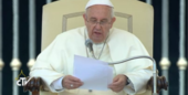 Papa Francesco, udienza generale: nel fidanzamento aprirsi alla sorpresa