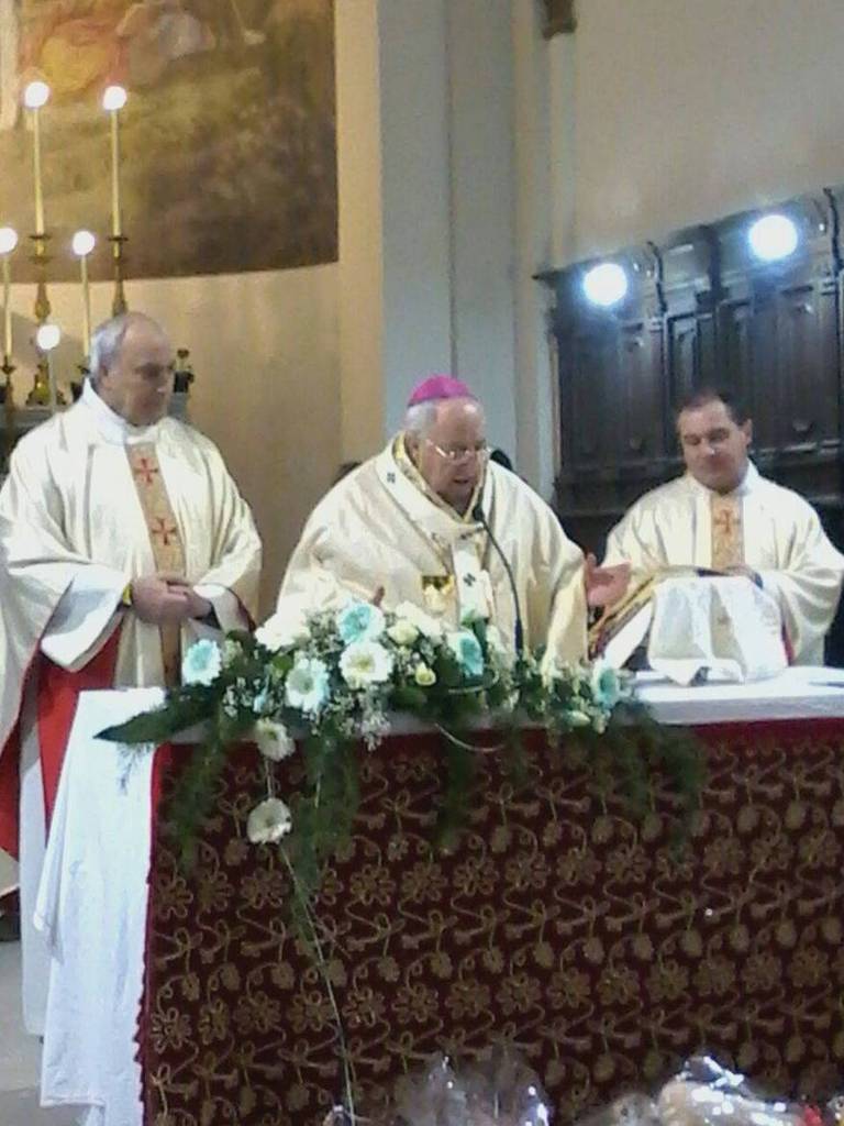 A Bisignano benedetto il nuovo Episcopio