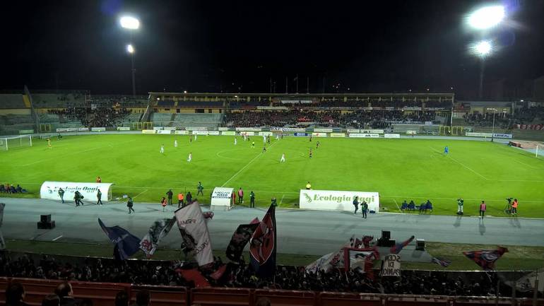 Diretta Cosenza-Benevento 1-1. Finale. 