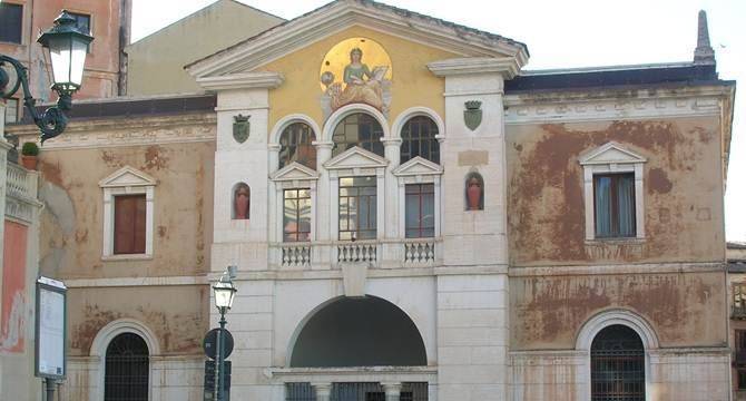 Biblioteca Civica di Cosenza. Lettera aperta dei dipendenti